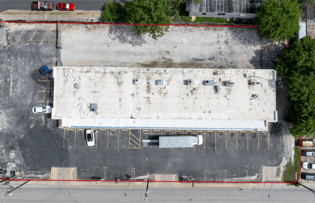 6353 MONTGOMERY DR — photo 4