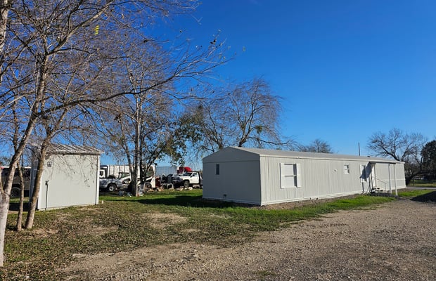 16350 S Flores Rd (FM 1937) — photo 23
