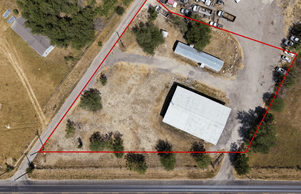 16350 S Flores Rd (FM 1937) — photo 7