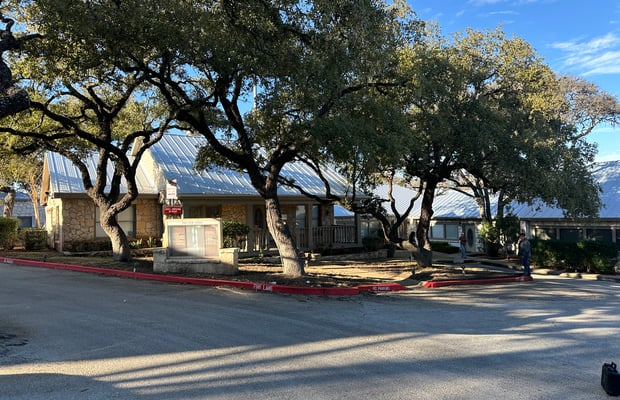 One Elm Place — photo 3