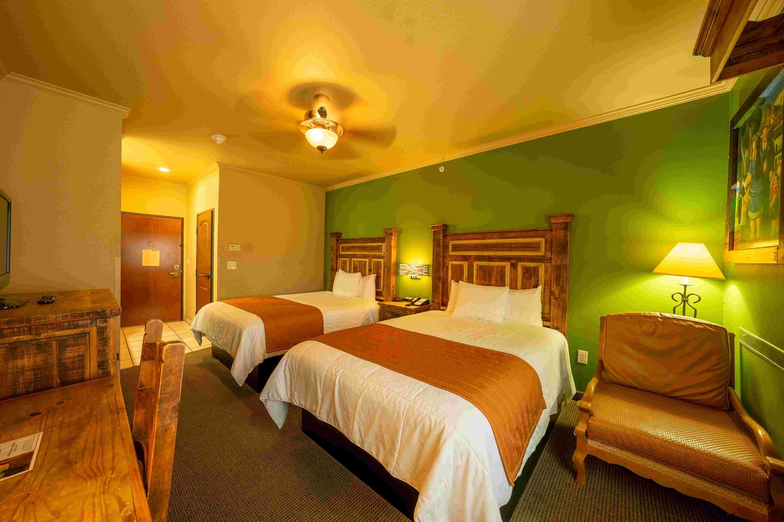 La Hacienda Inn, 1524 E Commerce St & Olive, San Antonio — photo 16