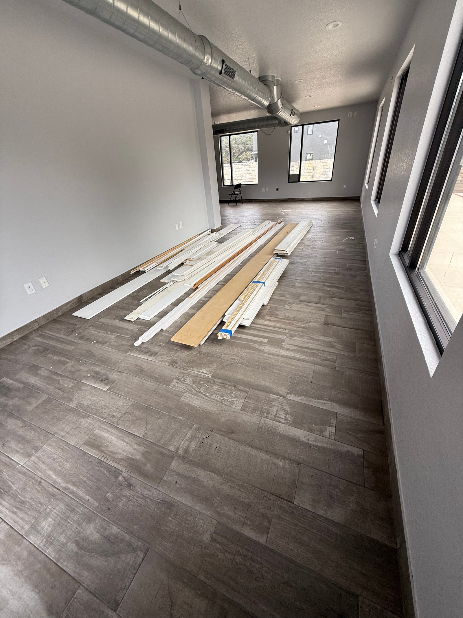 1443 w hildebrand — photo 22