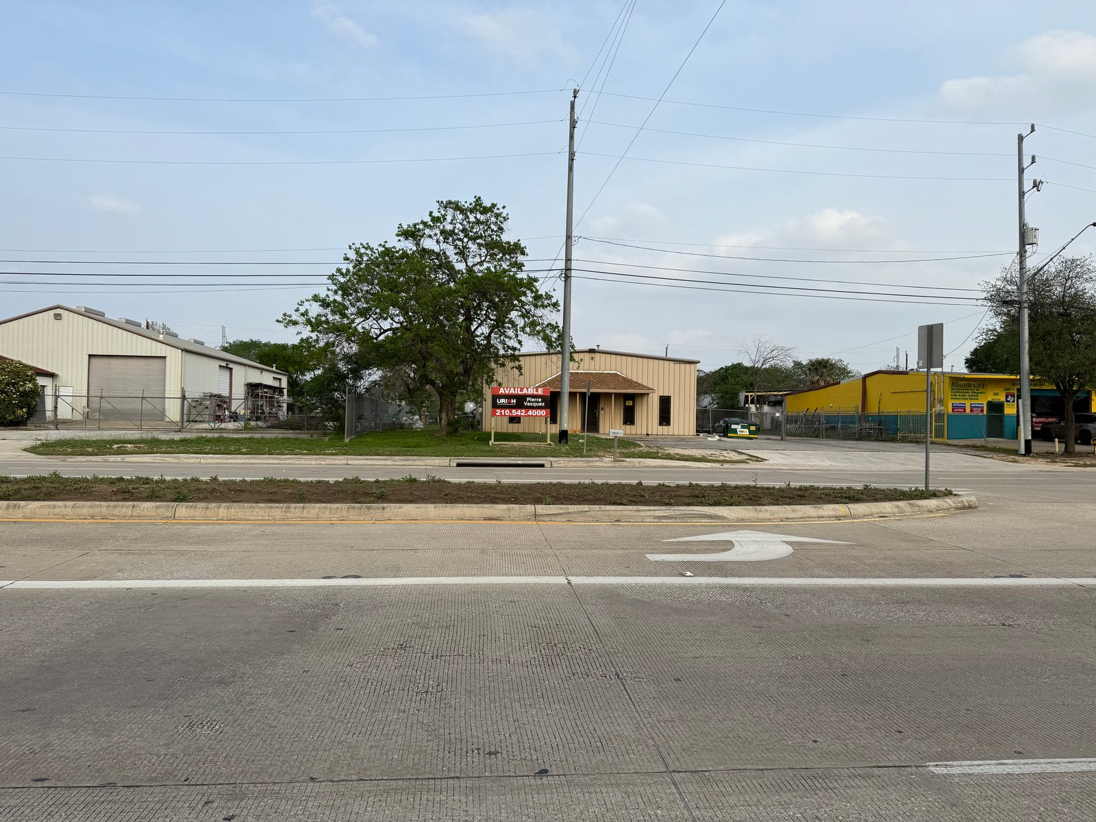 2510 SW 36TH ST — photo 1