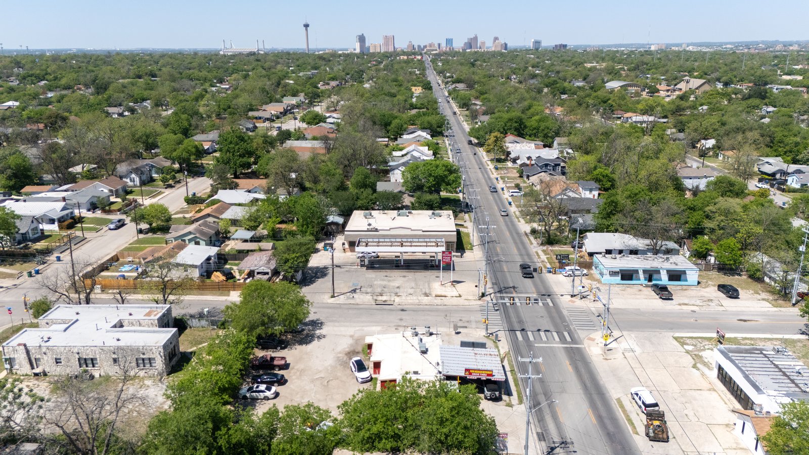 2802 E Houston St — photo 11