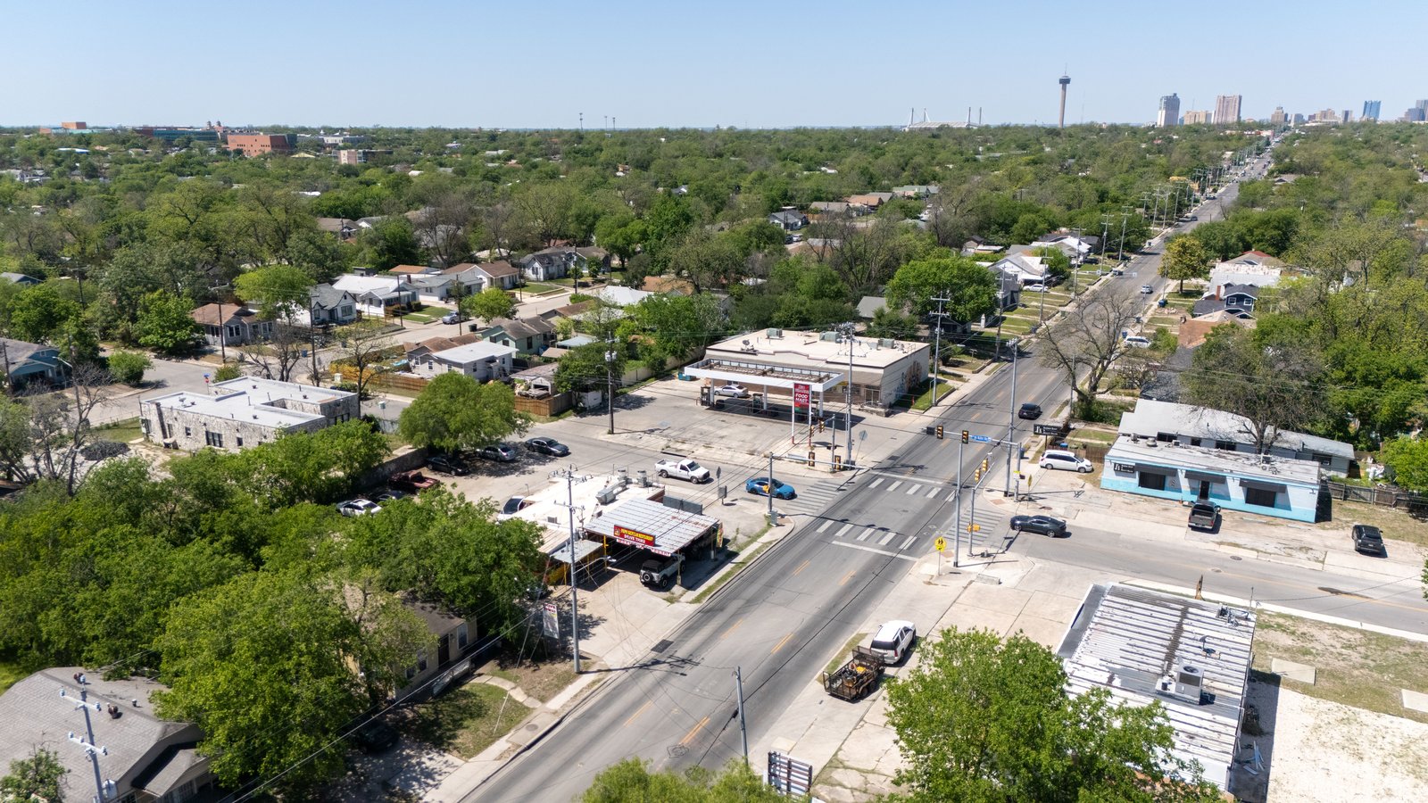 2802 E Houston St — photo 9