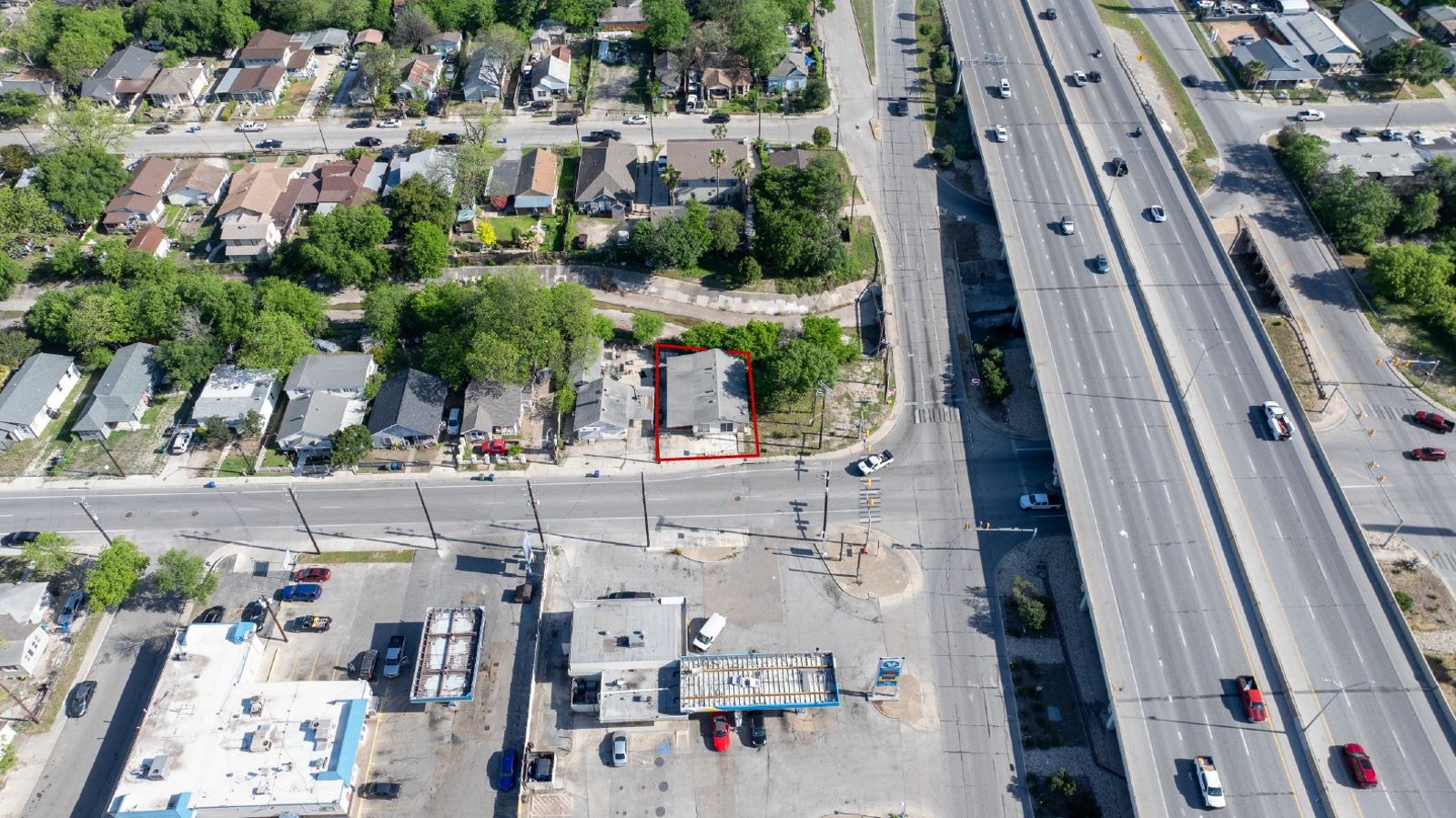 607 W Theo Ave — photo 4