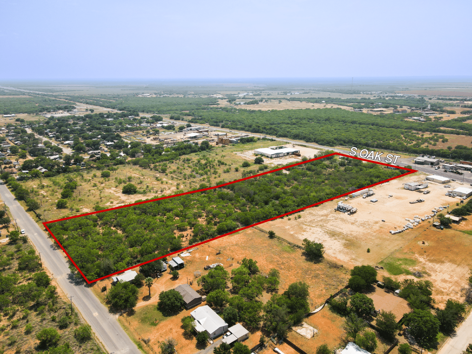1312 S Oak, Pearsall, TX — photo 4