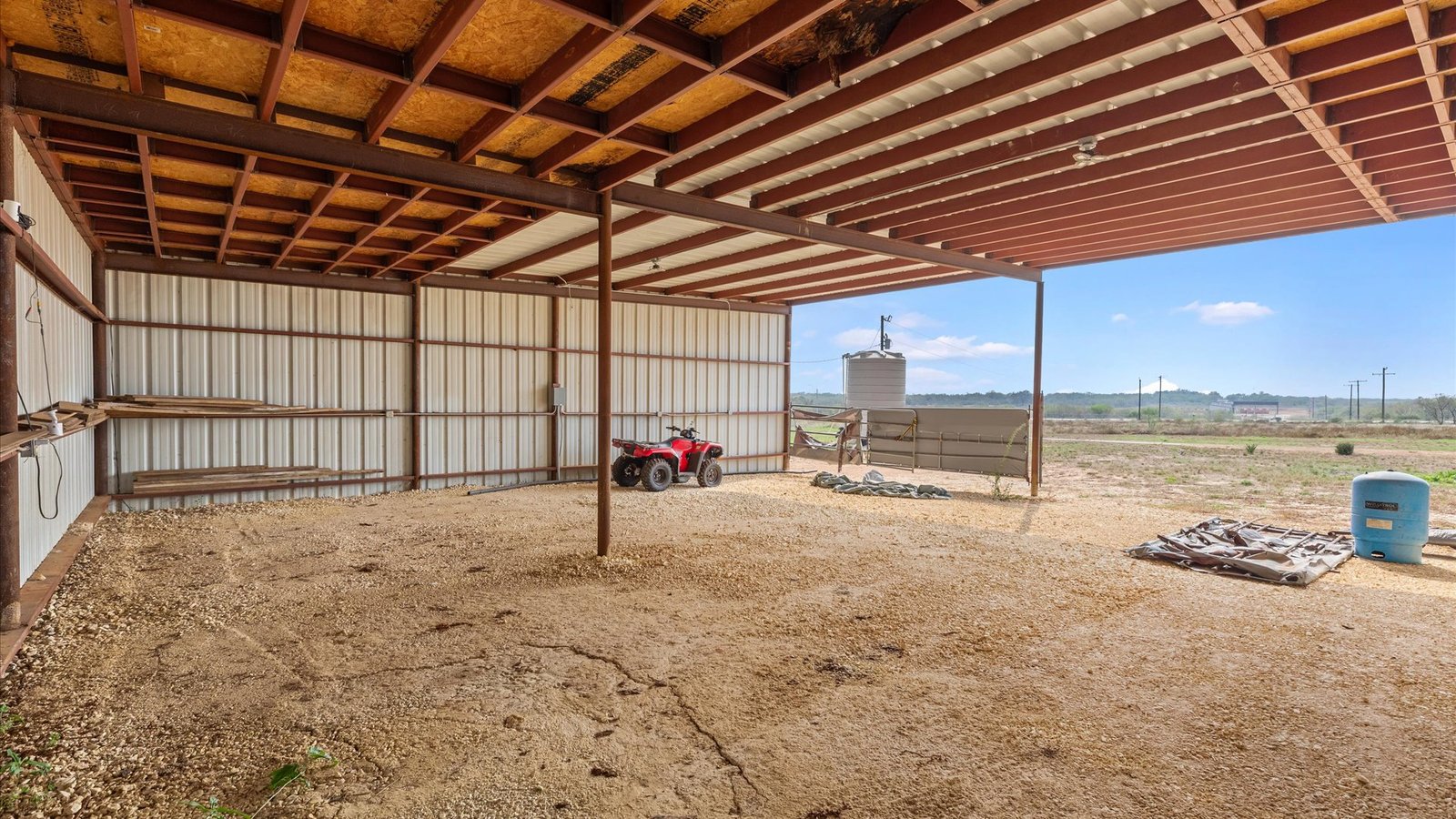 32 +/- AC on 6286 FM 2146 — photo 13