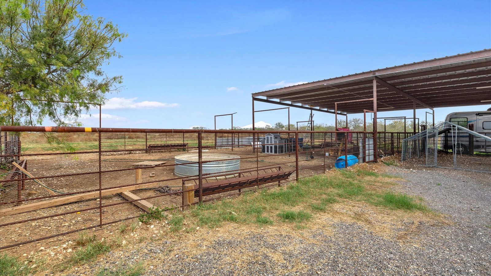 32 +/- AC on 6286 FM 2146 — photo 9