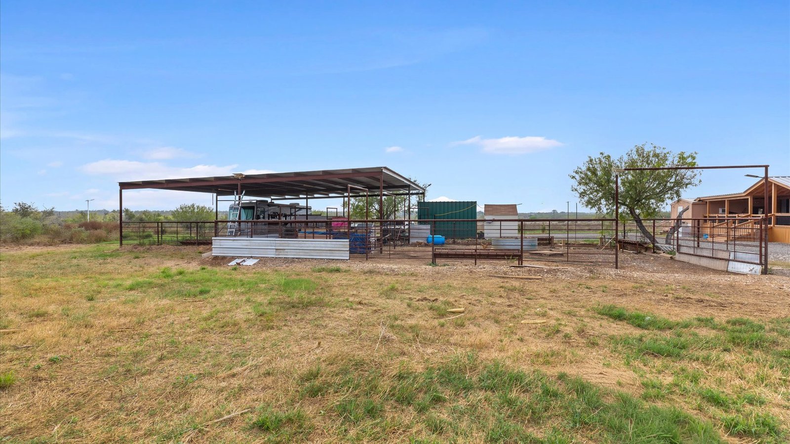 32 +/- AC on 6286 FM 2146 — photo 10