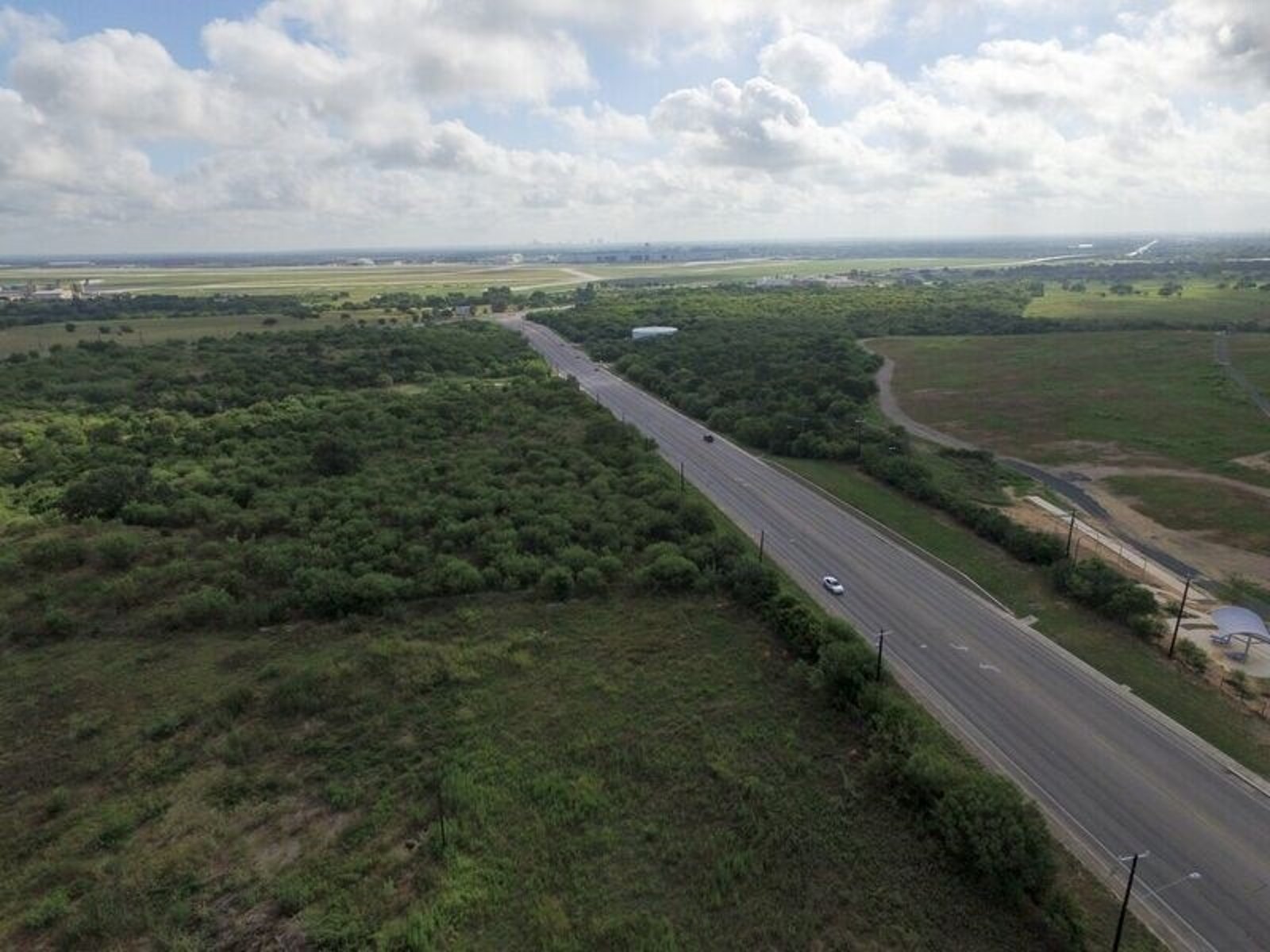 7 AC On Medina Base Rd — photo 10