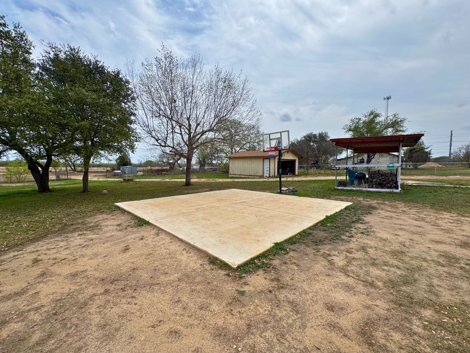 5.57± AC on FM 1937 — photo 24