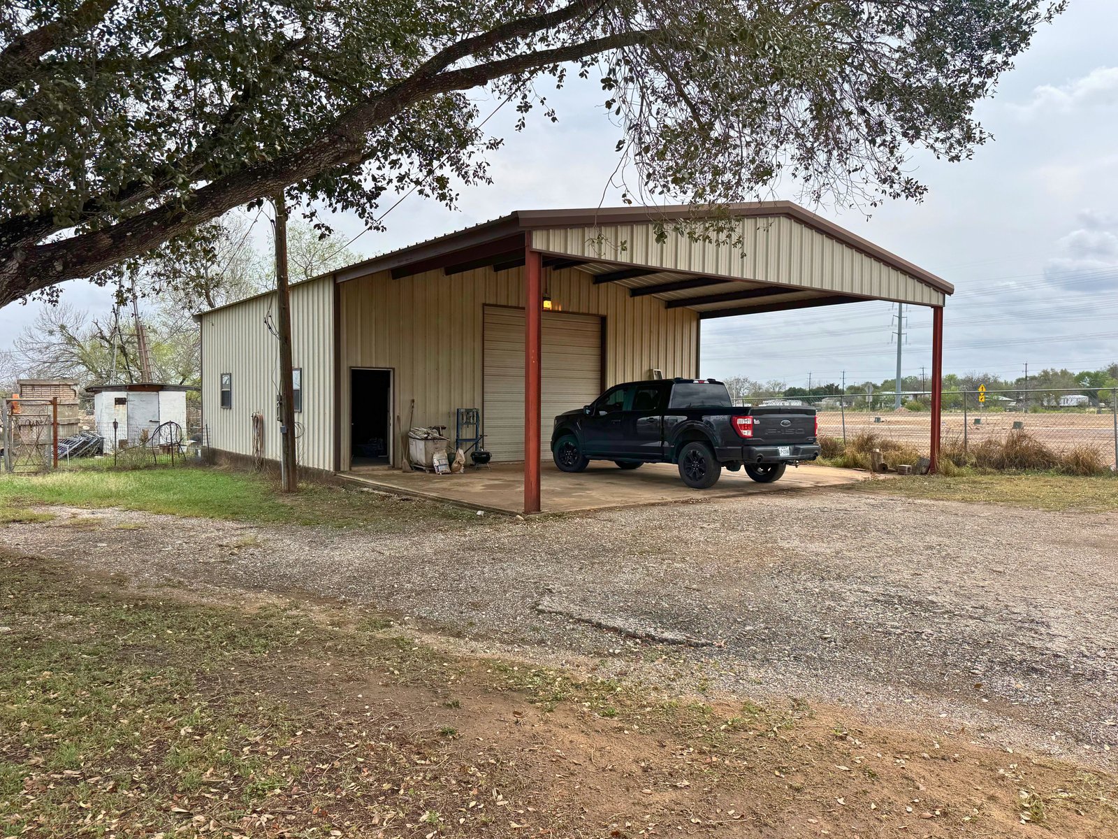 5.57± AC on FM 1937 — photo 9