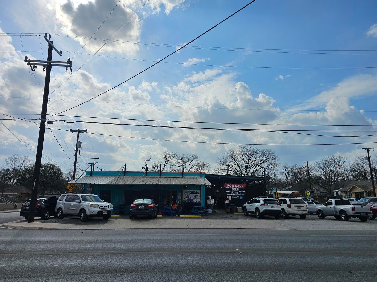S Presa St Bar for Sale — photo 3