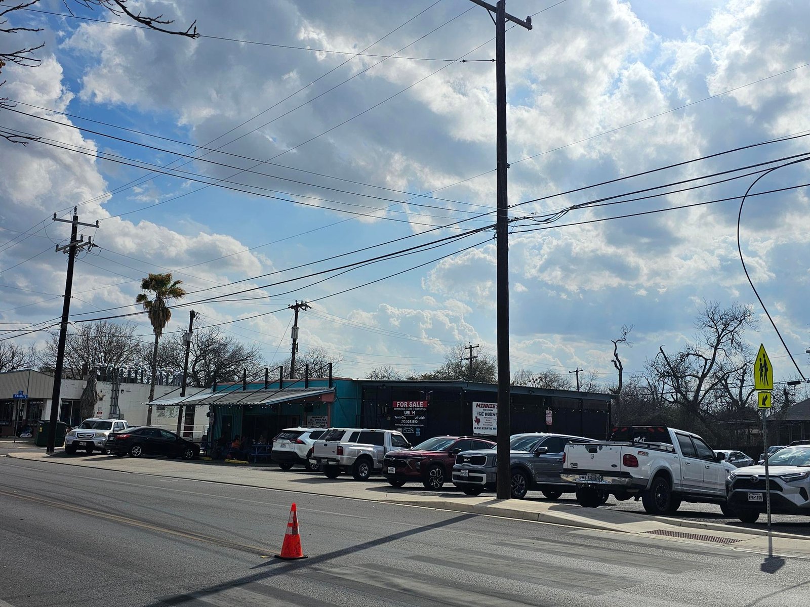S Presa St Bar for Sale — photo 6