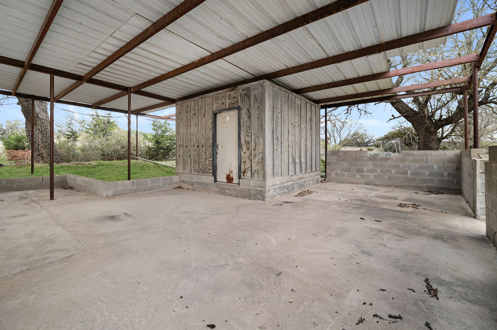 2421 Usener Rd — photo 25