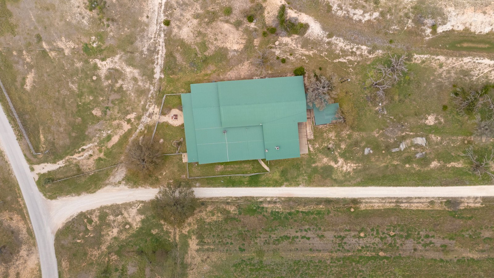 2421 Usener Rd — photo 27