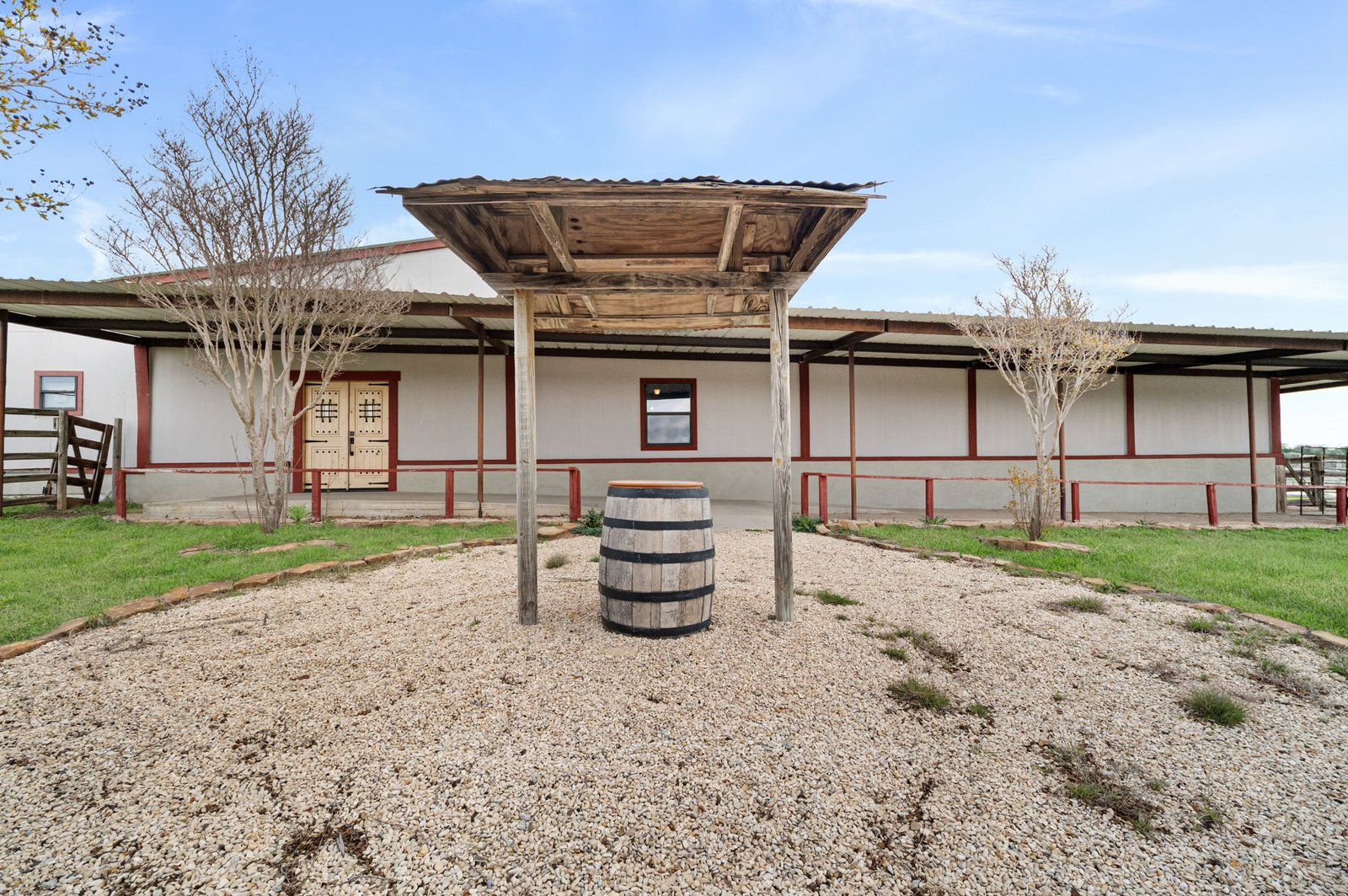 2421 Usener Rd — photo 33