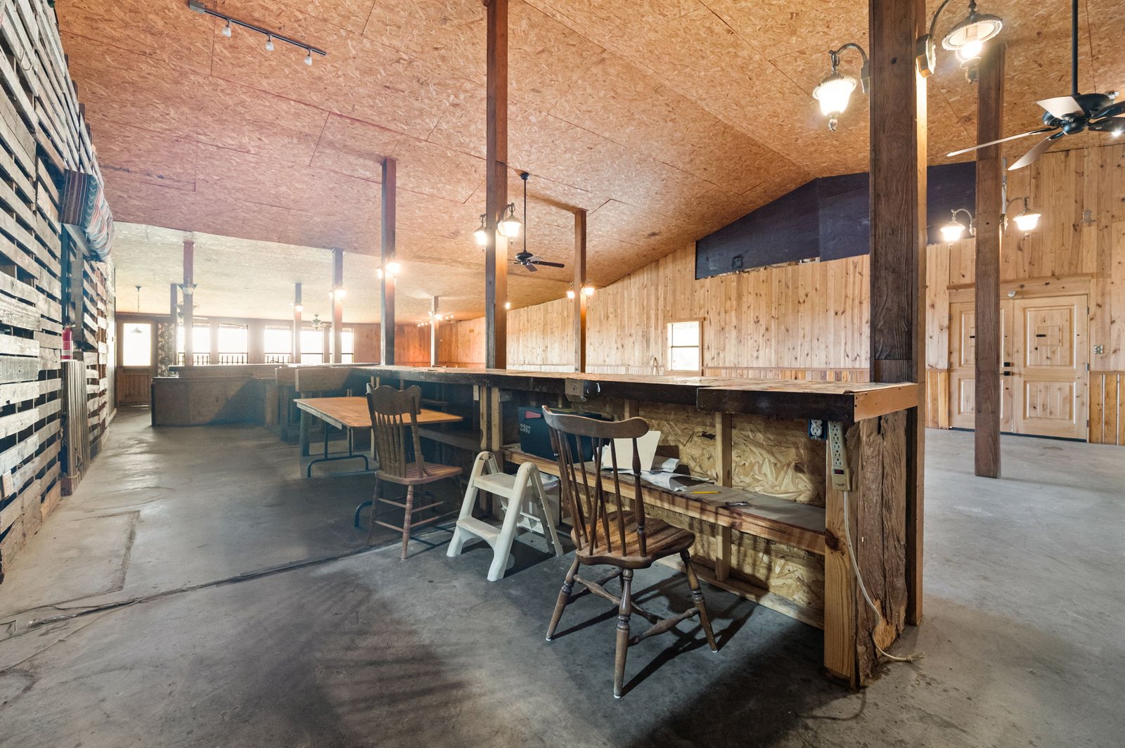 2421 Usener Rd — photo 38