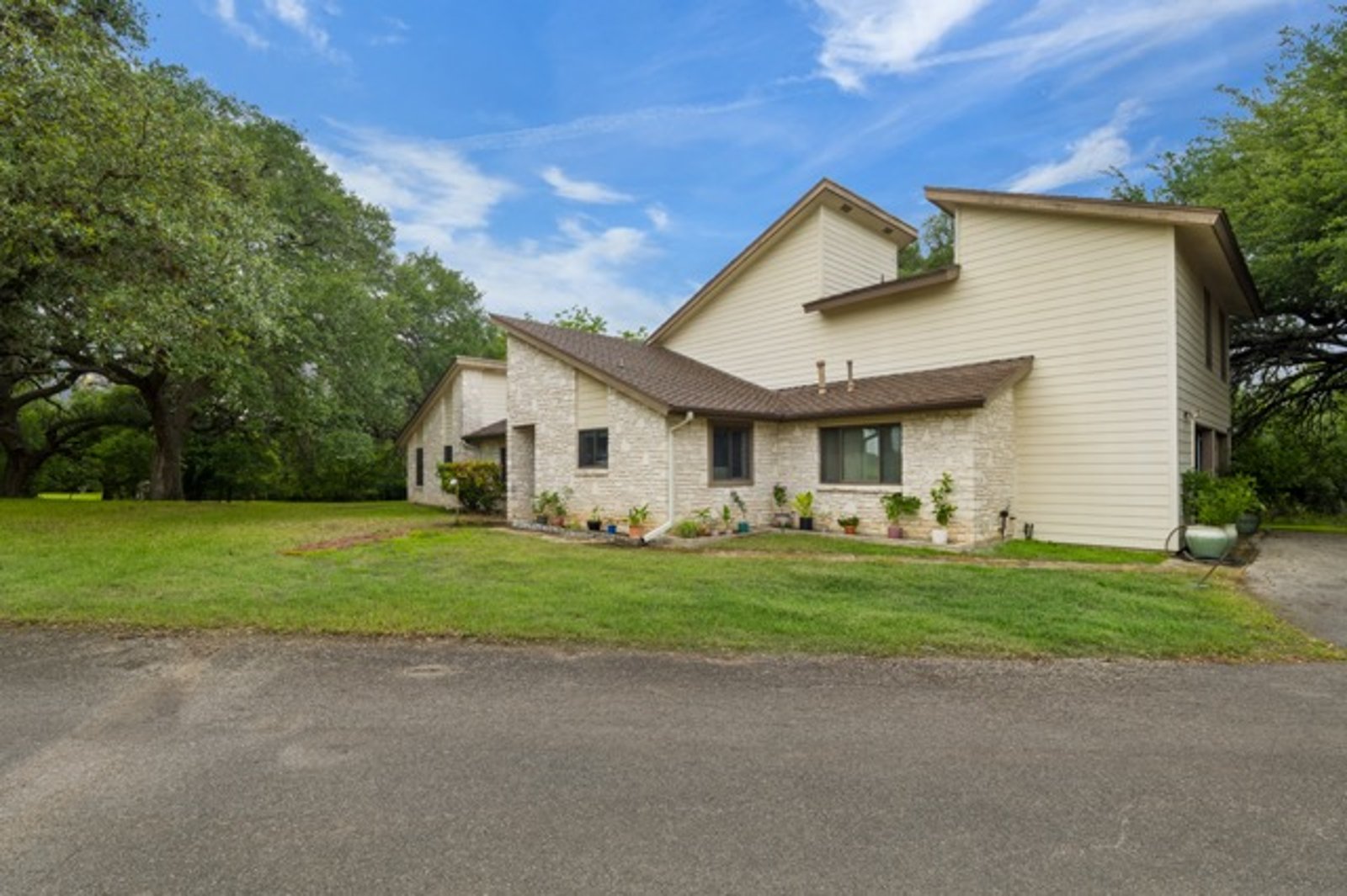 8210 Farm to Market Road 1518 — photo 11