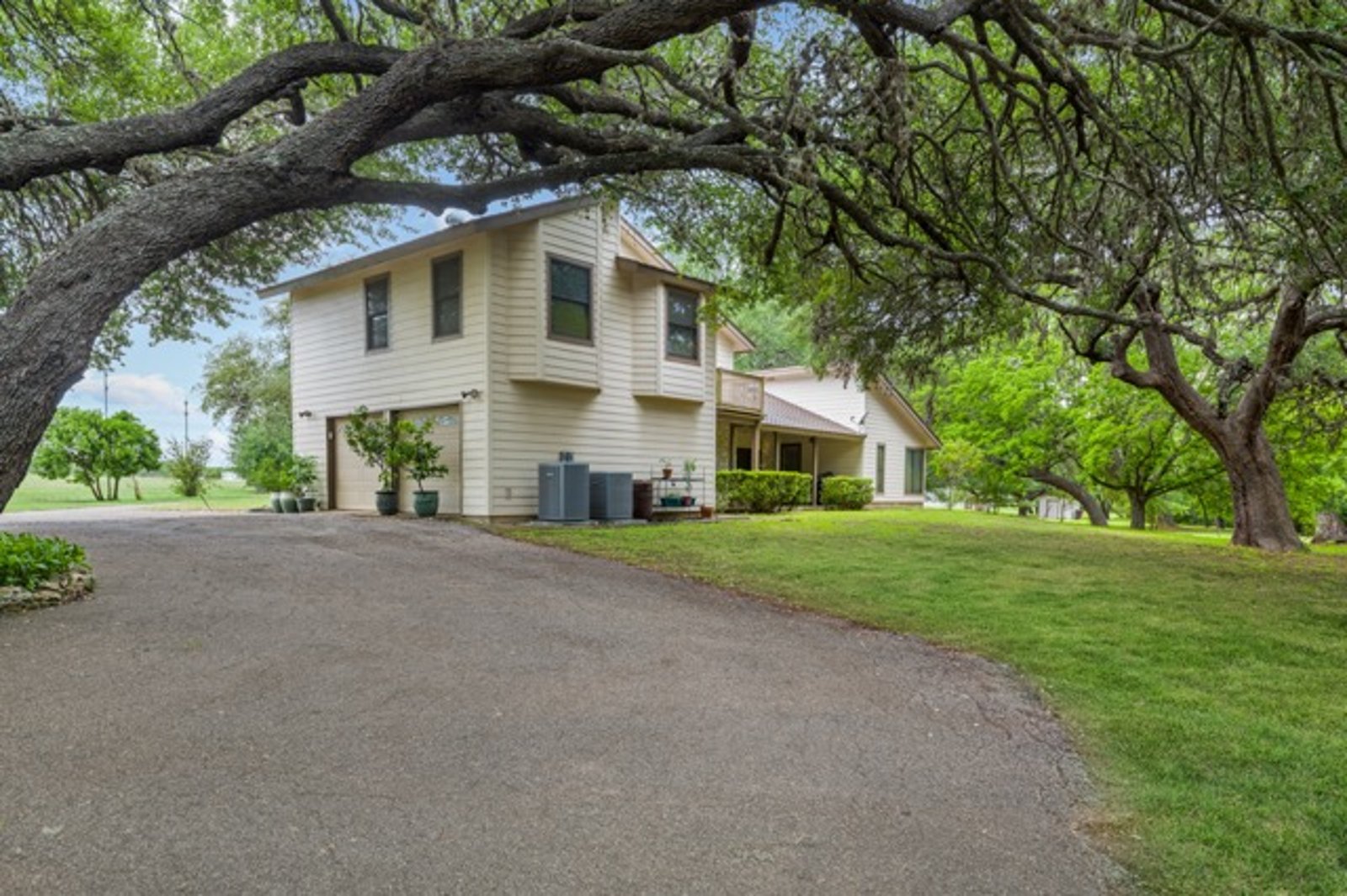 8210 Farm to Market Road 1518 — photo 21