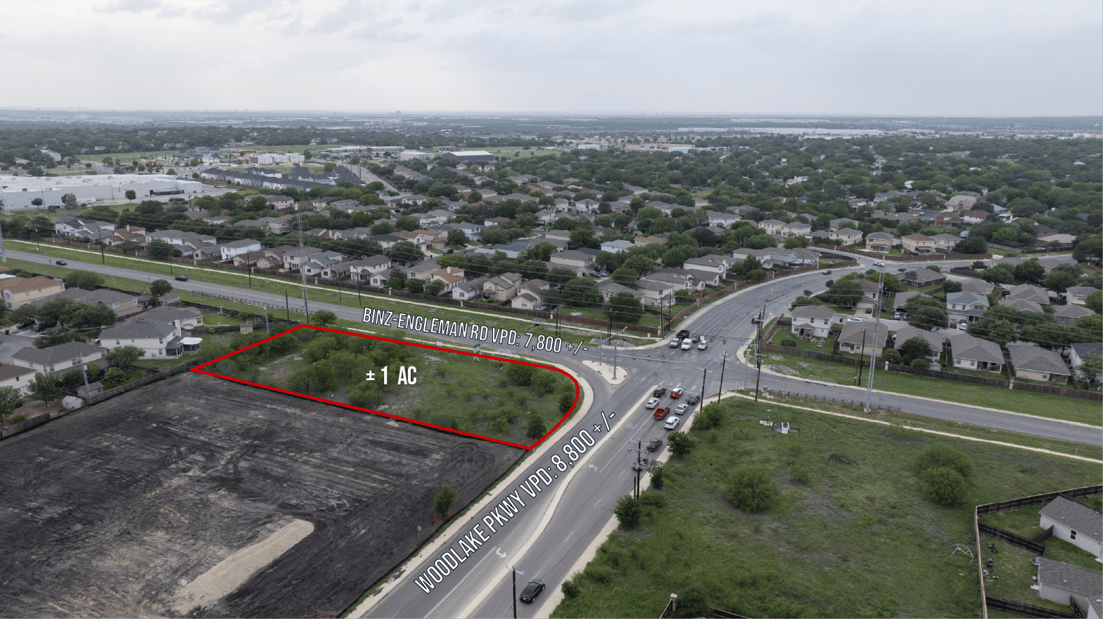 1 ± AC on Woodlake Pkwy — photo 2