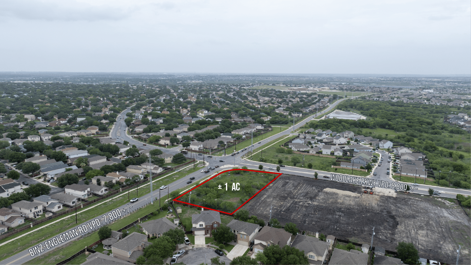 1 ± AC on Woodlake Pkwy — photo 4