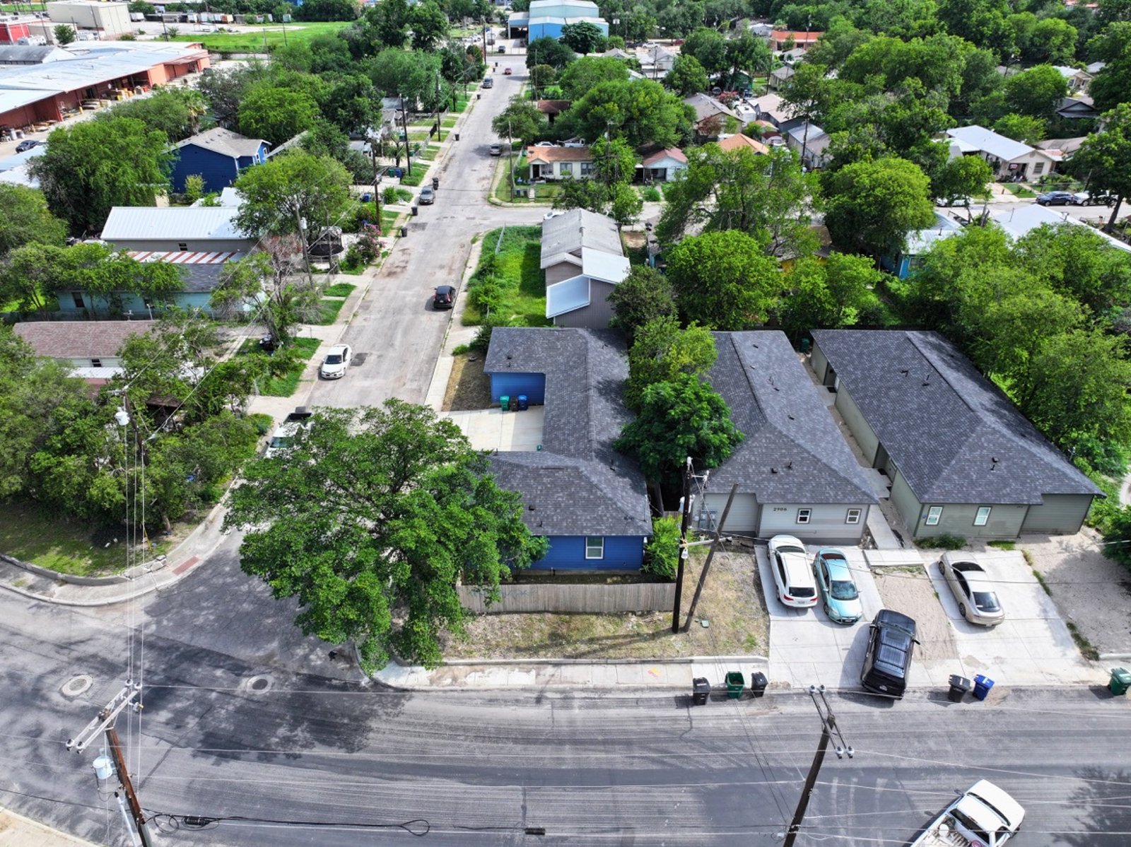 2902 S LAREDO ST SAN ANTONIO TX 78207 — photo 15