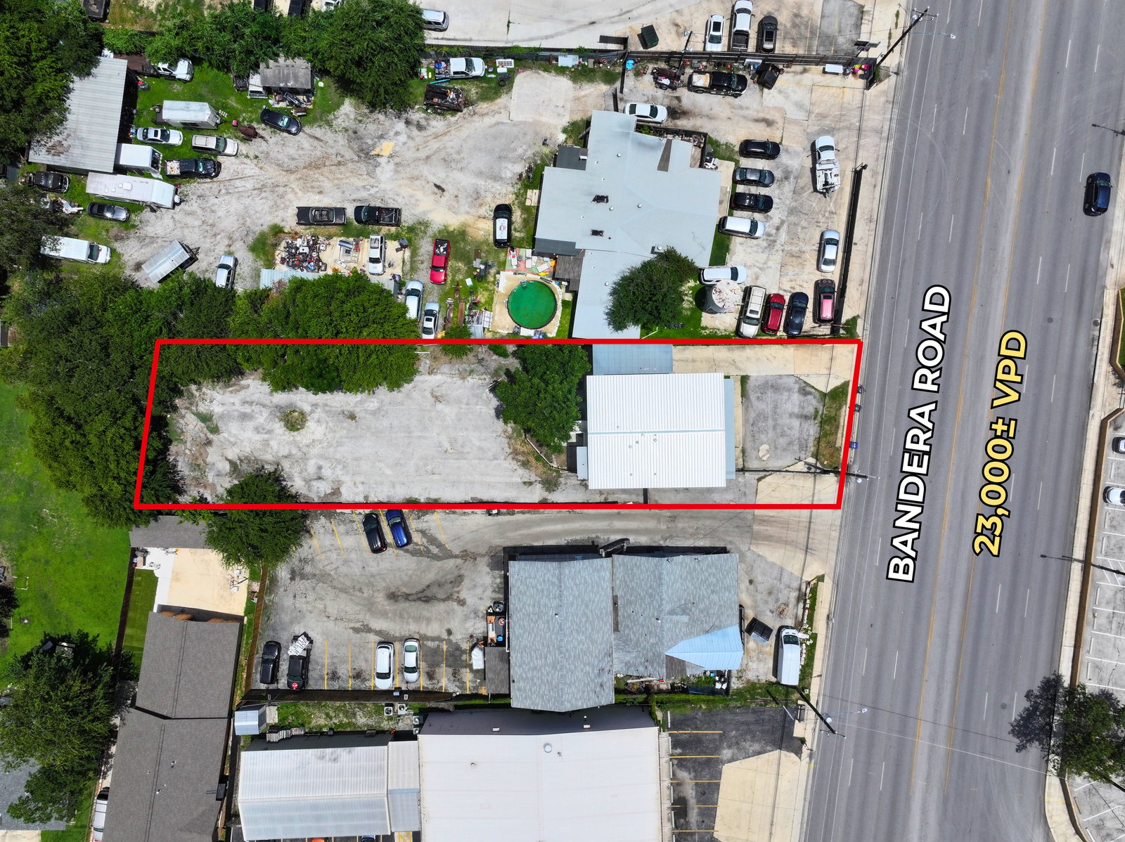 1278 BANDERA RD SAN ANTONIO TX 78228-4067 — photo 2