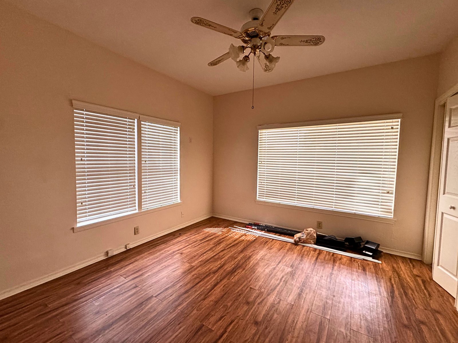 1278 BANDERA RD SAN ANTONIO TX 78228-4067 — photo 17