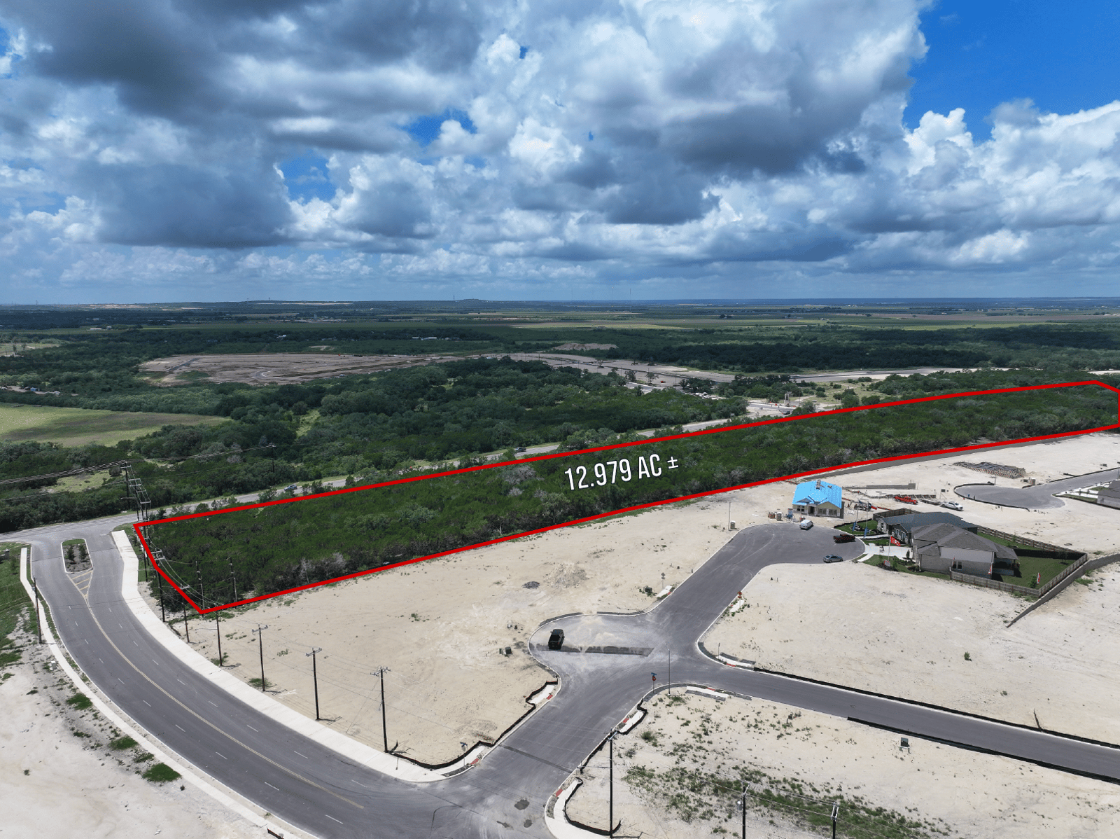 12 AC +/- On FM 1283 — photo 4