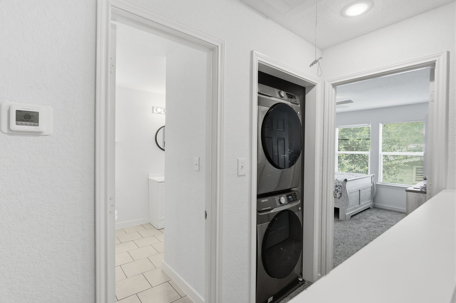 1522 S Elmendorf St Triplex — photo 21