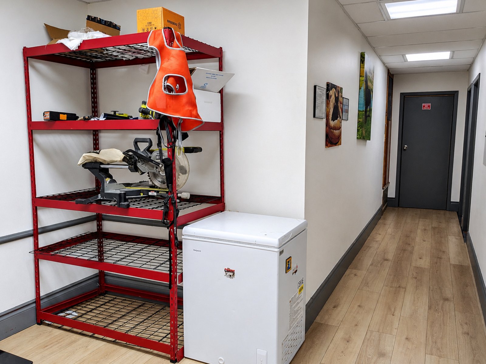 Retail | Office | Fromer Vet Clinic — photo 31