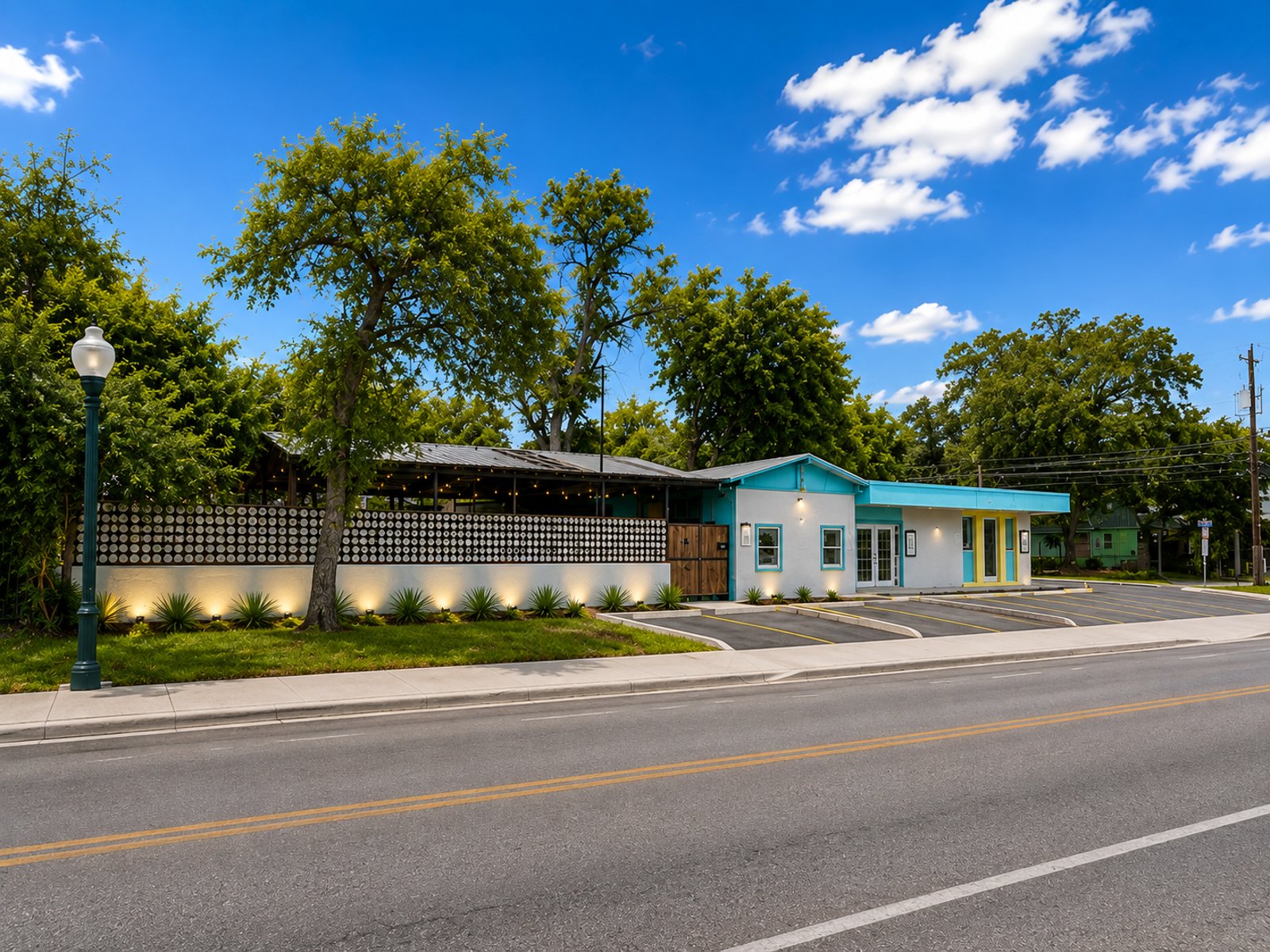 2909 N Saint Mary's ST — photo 4