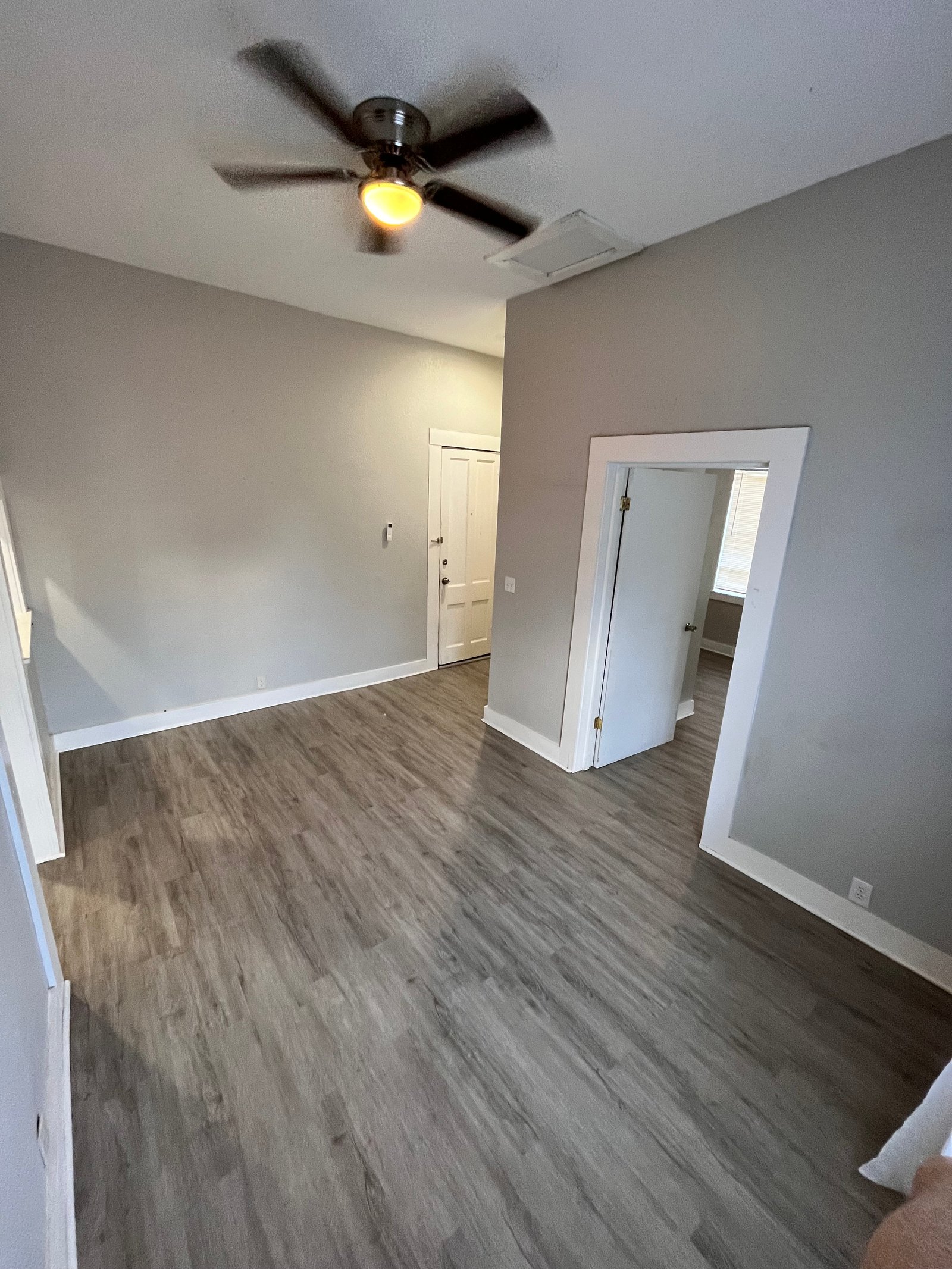 Renovated & Fully Leased 6-Unit Multifamily Asset — photo 9