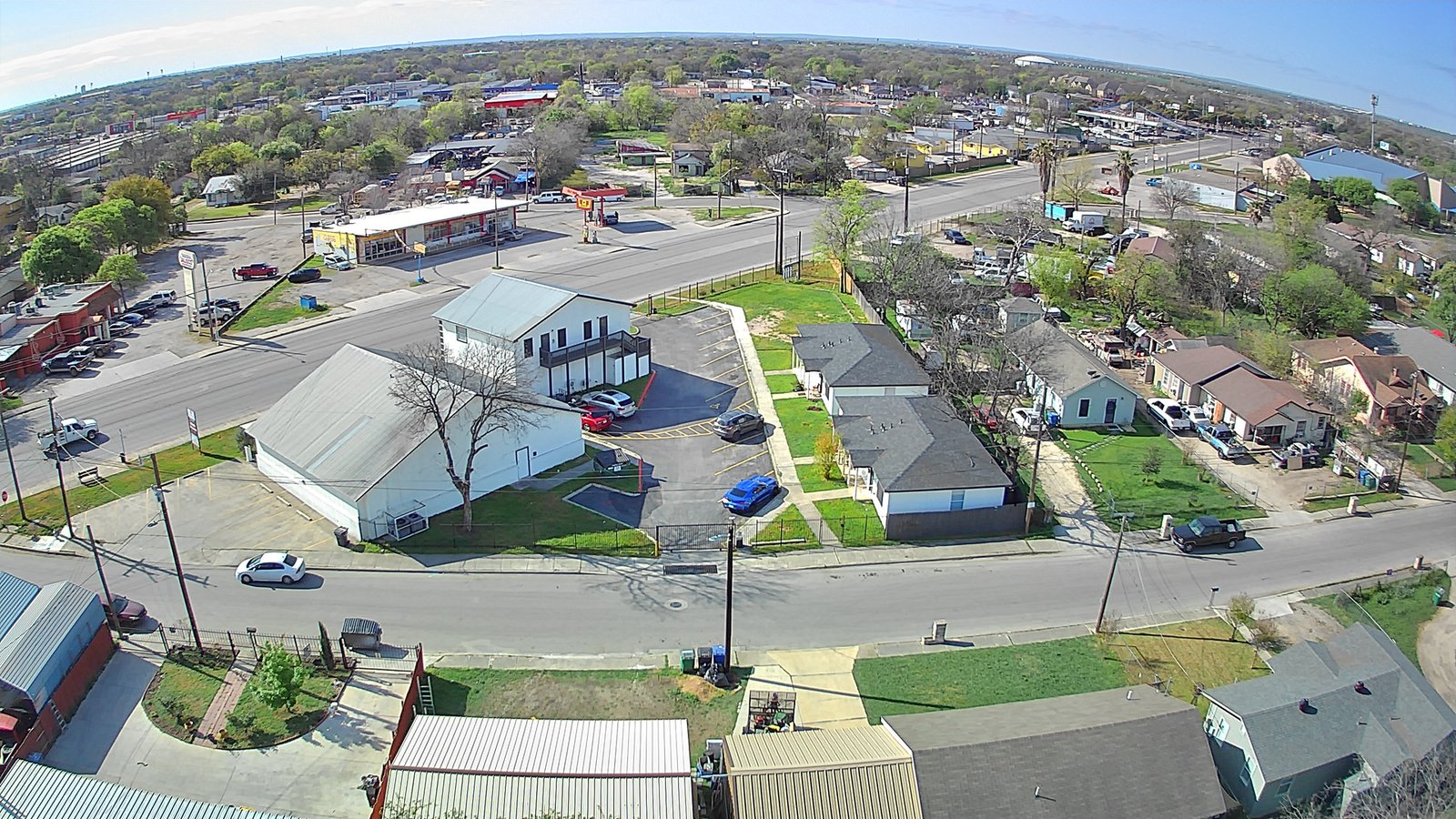13-Unit Mixed-Use Asset with Value-Add Potential — photo 2