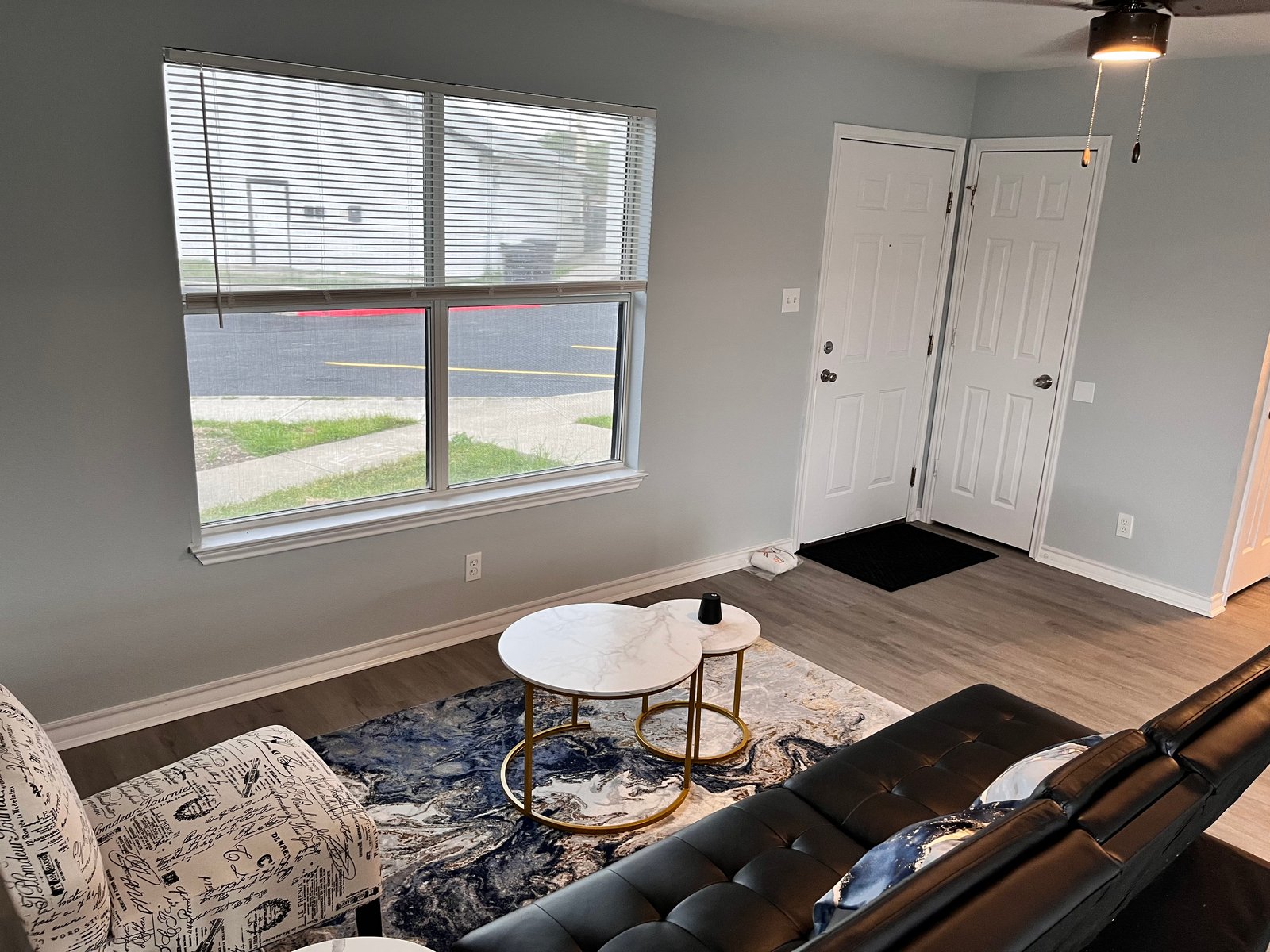 13-Unit Mixed-Use Asset with Value-Add Potential — photo 9