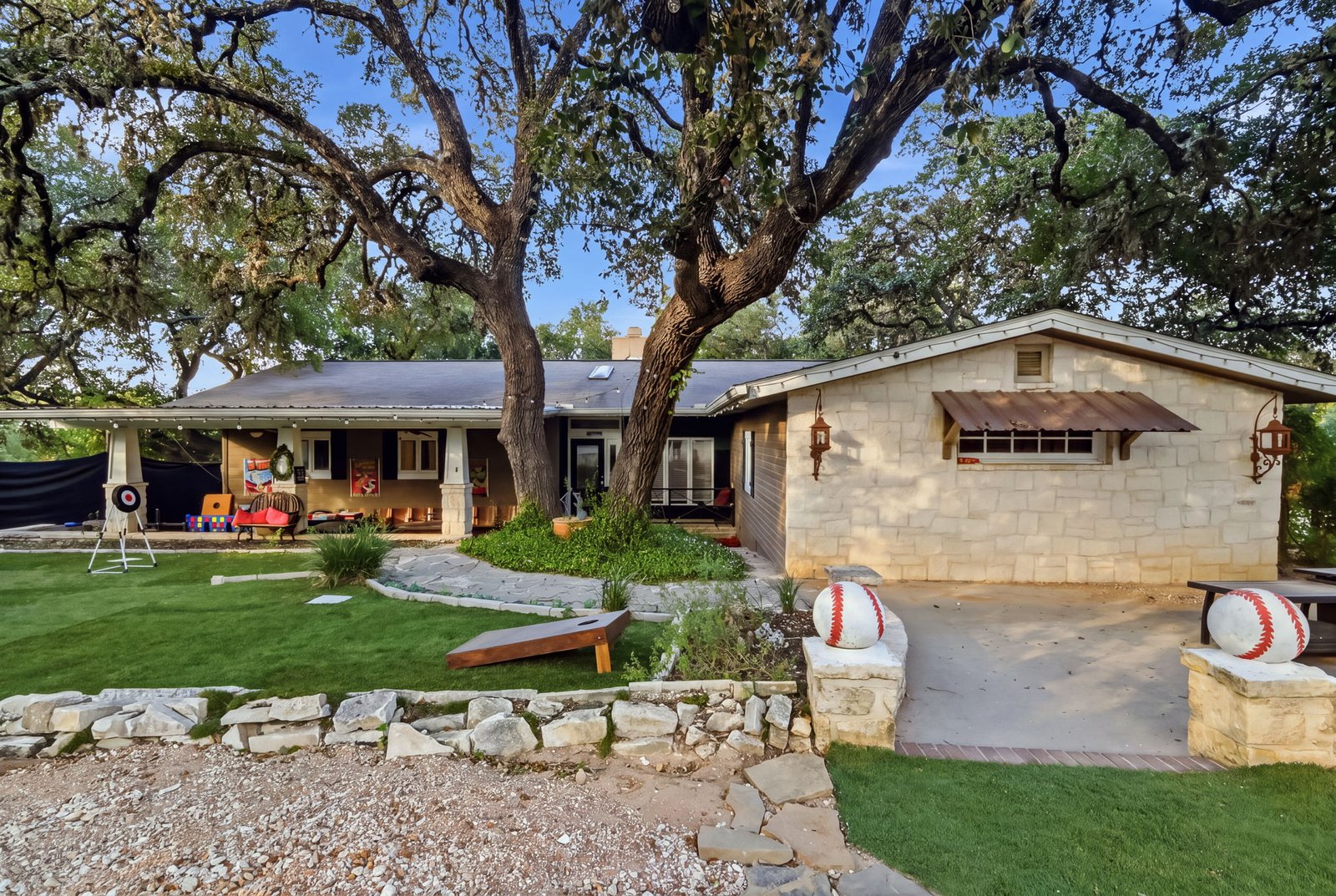 24 AMMANN RD BOERNE TX 78015-4778 — photo 14