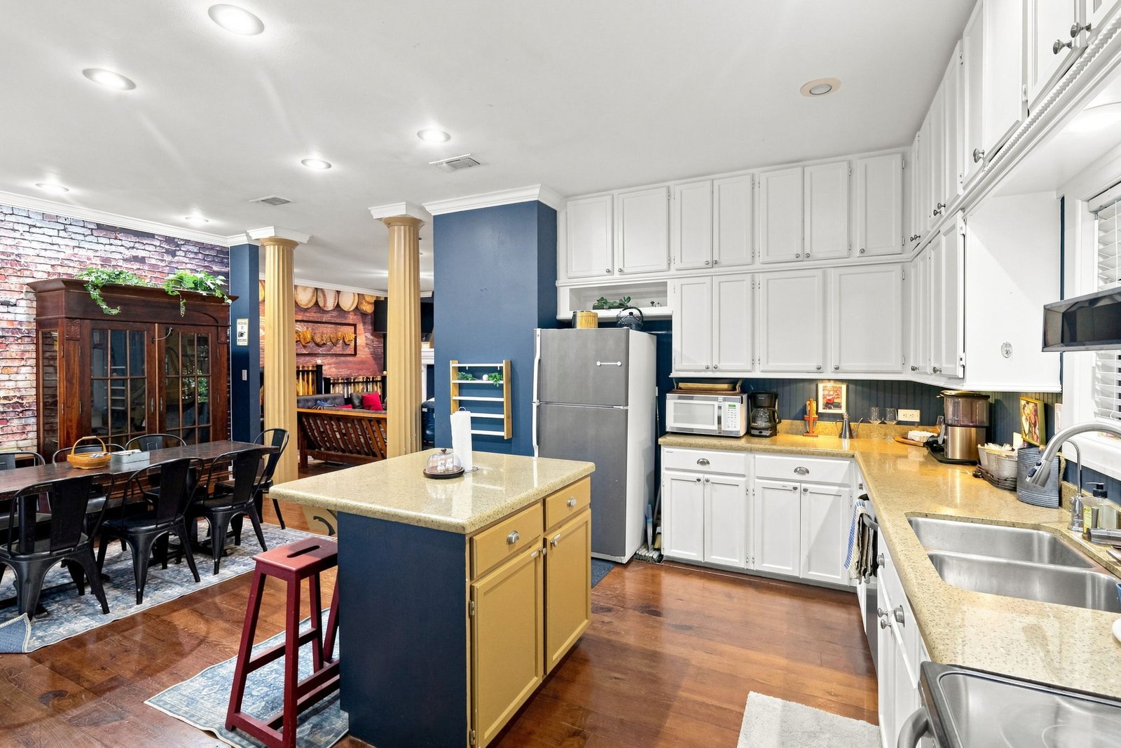 24 AMMANN RD BOERNE TX 78015-4778 — photo 31