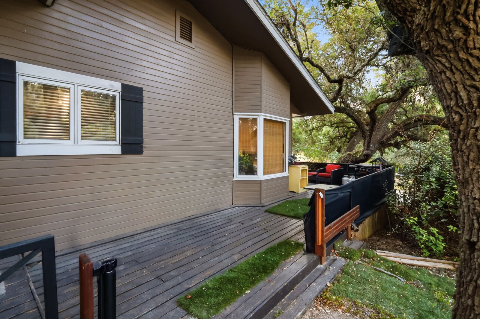 24 AMMANN RD BOERNE TX 78015-4778 — photo 40