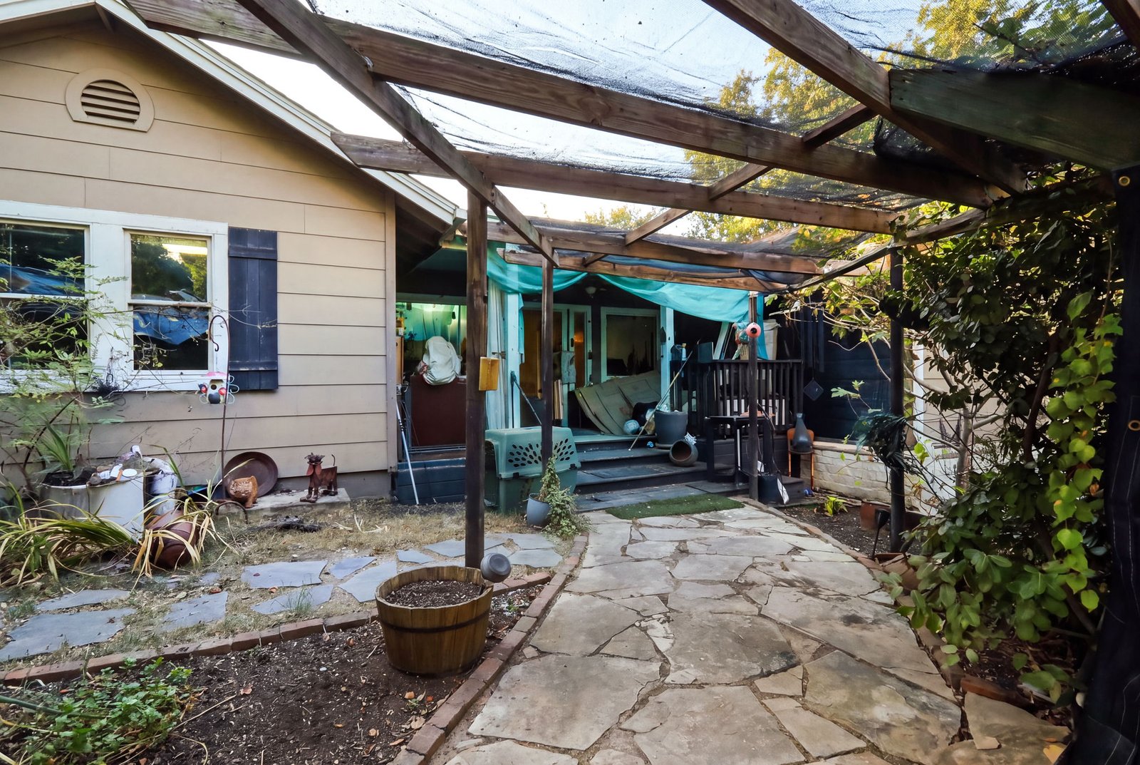 24 AMMANN RD BOERNE TX 78015-4778 — photo 46