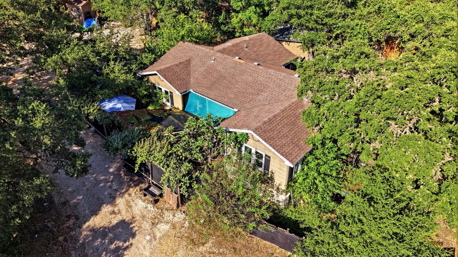 24 AMMANN RD BOERNE TX 78015-4778 — photo 7