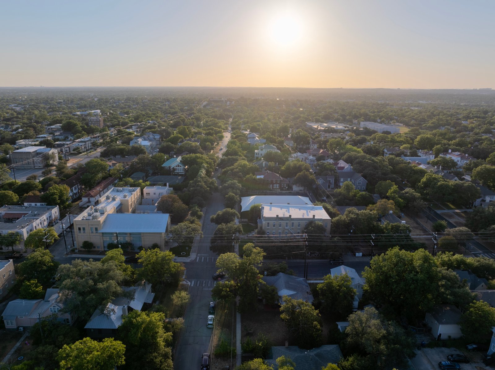 133 W HUISACHE AVE SAN ANTONIO TX 78212-2942 — photo 15