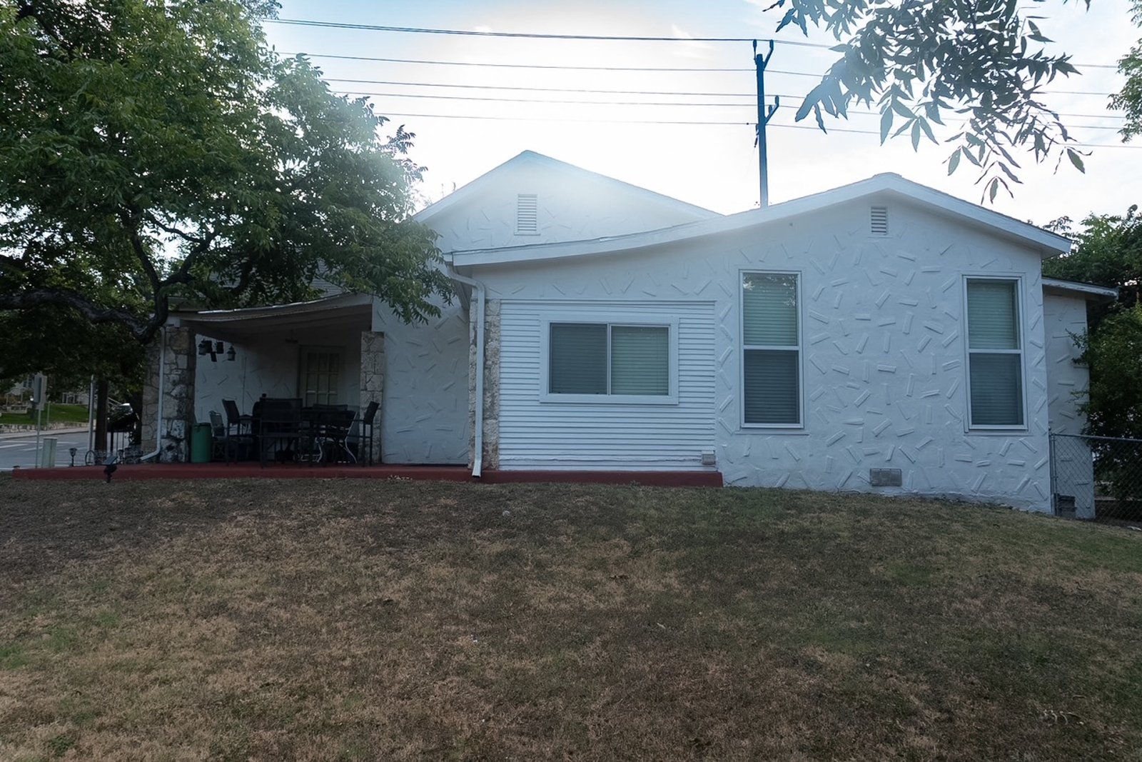 133 W HUISACHE AVE SAN ANTONIO TX 78212-2942 — photo 3