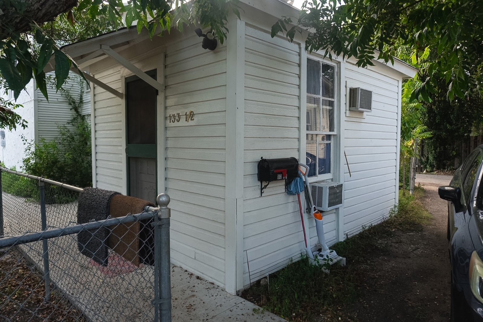 133 W HUISACHE AVE SAN ANTONIO TX 78212-2942 — photo 9