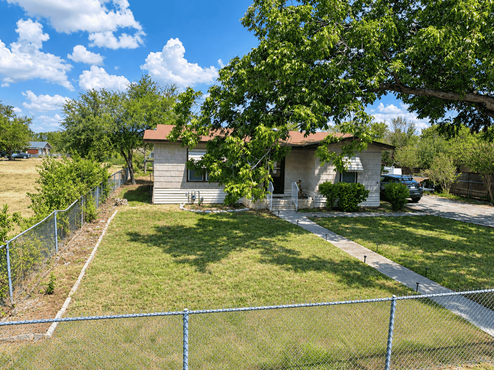 4.02± AC ON VILLARET & ZARZAMORA — photo 12